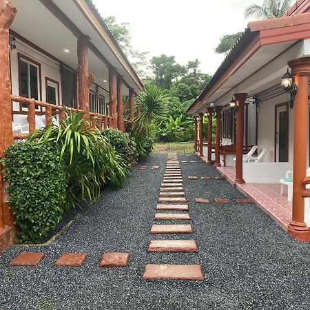 Arya Bungalow Ko Lanta Exteriör bild