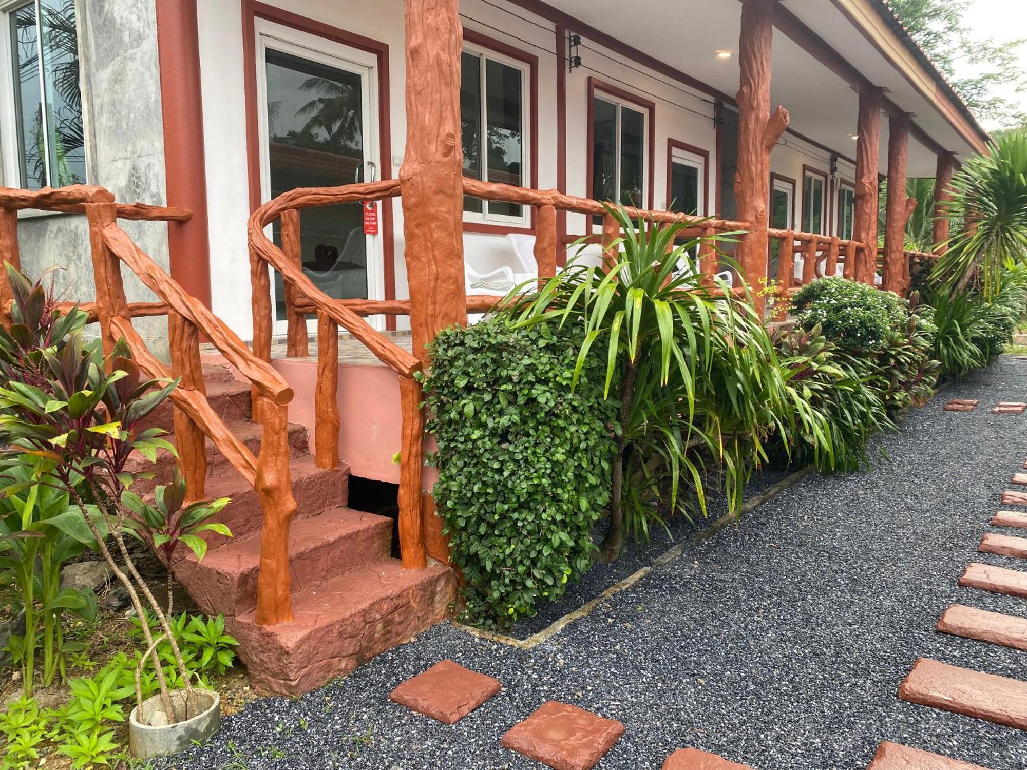 Arya Bungalow Ko Lanta Exteriör bild
